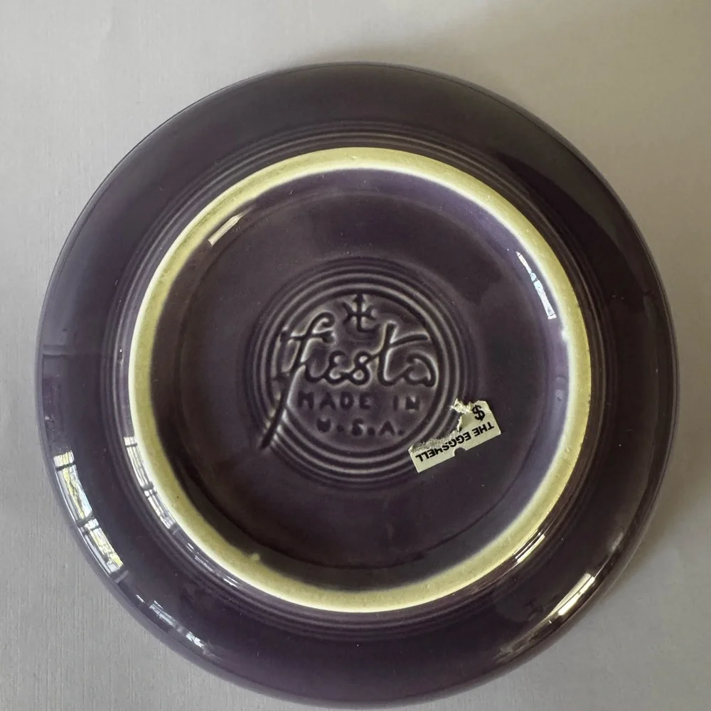 Vintage Fiesta Lilac Serving Bowl - Picture 4 of 7